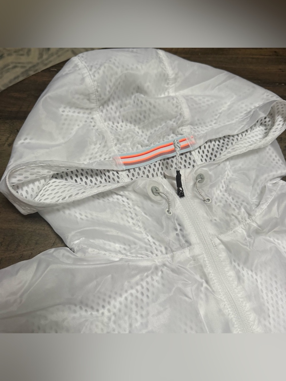 New Balance | NBRC Q Speed Transparent Lightweight Jacket Running Windbreaker - Picture 9 of 11